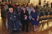 Děda s babičkou na benefičním koncertu v Metropolu 20. září 2011