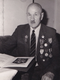 Partyzán František Dušek pravděpodobně v roce 1960