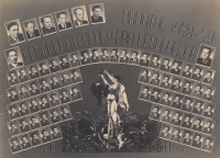 Absolventské tablo Miroslava Jurníčka, levá spodní řada první zprava, Bruntál, 1949