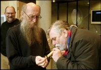 Miloslav Čejka s hudebníkem J. J. Neduhou, 2005