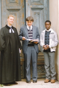 Peter Morée vlevo, uprostřed přítel Pavel Kalus, Prosetín, 1991