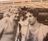 Petr Procházka v novinovém článku se svým trenérem Josefem Doktorem, 80. léta