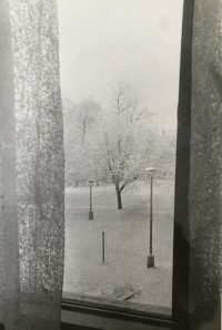 Výhled z pracovny plzeňského ředitele rozhlasu