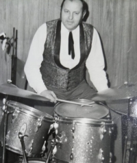 Josef Jelínek jako muzikant, 1975
