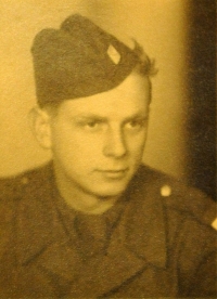 Josef Brázda na vojně, 1947