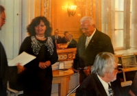 Josef Brázda při přebíraní ceny za odboj proti komunismu, 2012