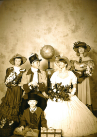 Věra Meier s rodinou, 2015