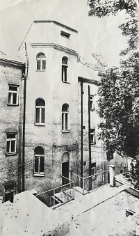 Hotel Ostaš, zadní trakt, 1989