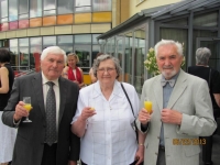 Viliam vlevo, uprostřed sestra Rozálie a vpravo bratr Rudolf