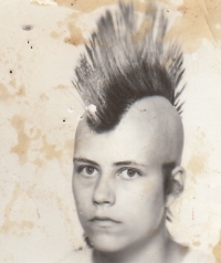 Jana Bečková Petrovická, foto z občanského průkazu