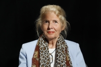 Monika Holfeld při natáčení v roce 2025