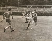 Pavel Verbíř zpracovává míč