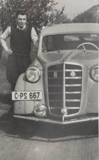 Manžel Věry Štemprokové
