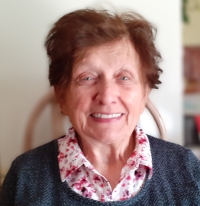 Dědečková Marie, 2025