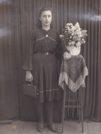 Pamětnice Marie Dvořáková, roz. Zbierajewská, 40. léta min. století