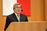 Miloš Charbuský na univerzitní půdě