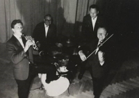 Kapela, se kterou pamětník vystupoval na turné po Skandinávii v letech 1968-1970