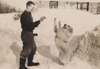 Tatínek pamětnice, zima 1962