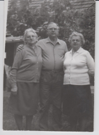 Vladislav Žitňák s manželkou (vlevo)