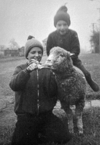 Alan Kubica s mladším bratrem Janem v Beskydech