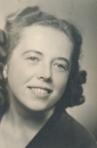 Matka Emília Gíretová, rozená Žišková, 1947