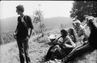 Svatba smrku s břízou, 1982