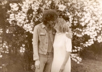 S budoucí manželkou, 1988