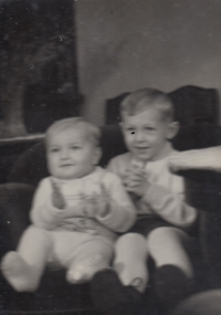 Luděk Nemajer (vlevo) s bratrem Radimem, Vsisko