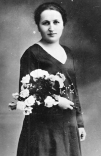 Maminka Martha Solomon (*1908)