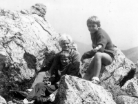 S matkou a sestrou, Rozsutec, polovina 70. let