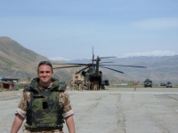 Petr Nový na letišti Feyzabad, březen 2007