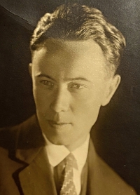 Strýc Jiřího Petze Jaroslav Mičan, 1927
