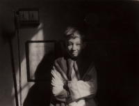 Hubert Poul ministrantem, cca 1962