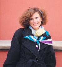 Helena Kanyar Becker, 1987