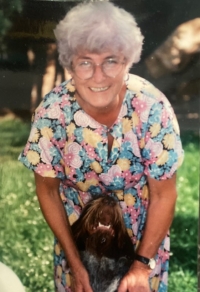 1998 Alena Trachtová