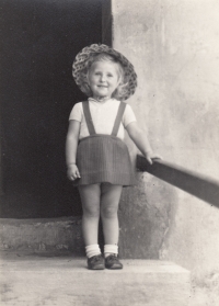 Marie Ševčíková v třech a půl letech