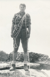 Ve Vysokých Tatrách, vrchol Kostolík, 1968