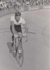 Bratranec pamětnice Jaroslav Bugner jako závodník, 70. léta