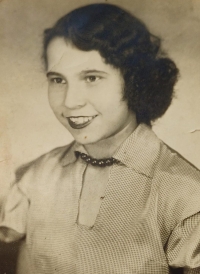 Eliška Vidakovičová roz. Bugnerová v mládí