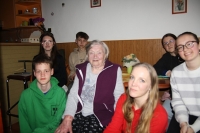 Anna Urbášková při natáčení pro projekt Příběhy našich sousedů, 2025