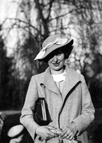 Matka Jitky Havránkové Marie, rozená Lukešová
