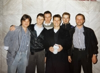 David Aust Vedral jako ochránce Toma Cruise a jeho rodiny, 1995