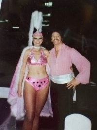 Kateřina Deetlefsová jako krasobruslařka lední revue, 70. léta 20. stol.