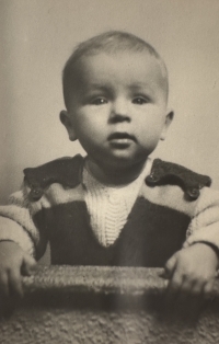 Ivanka Fišerová, 1947