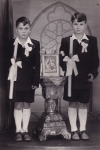 První sv. přijímání, Tadeusz a Witold, rok 1951