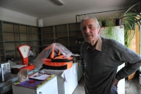 Oldřich Mudrák v bývalém obchodě 2