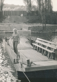 Marie Bílková jako převoznice