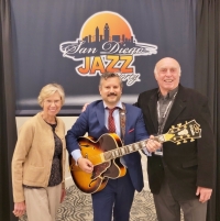 Vpravo Josef Šedivec, vlevo manželka Bonnie