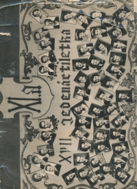 Tablo jedenáctileté střední školy