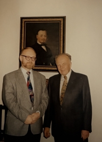 Jiří Štelovský (vlevo) se strýcem Ivanem Štelovským, 90. léta